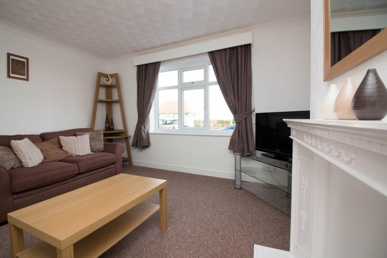 Lovely Sea Front House In Cleethorpes - Sleeps 6 Exteriör bild